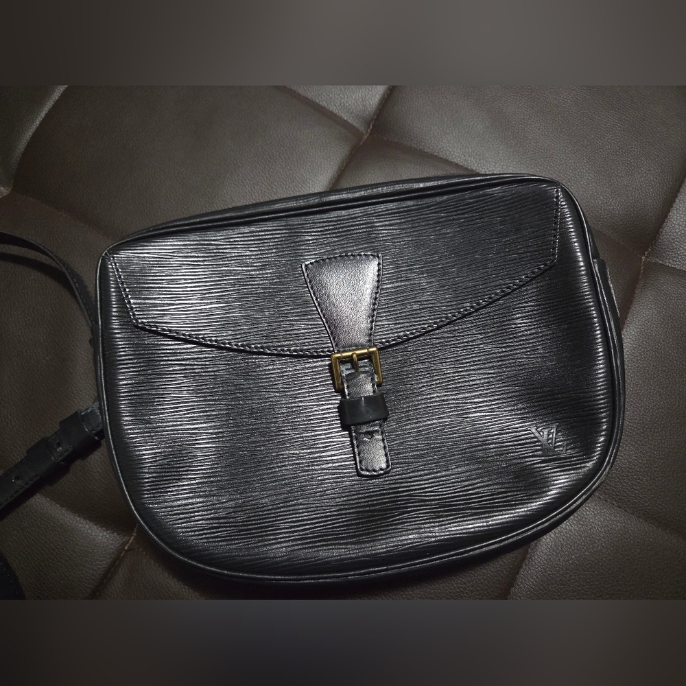 Louis Vuitton Epi Crossbody Bag